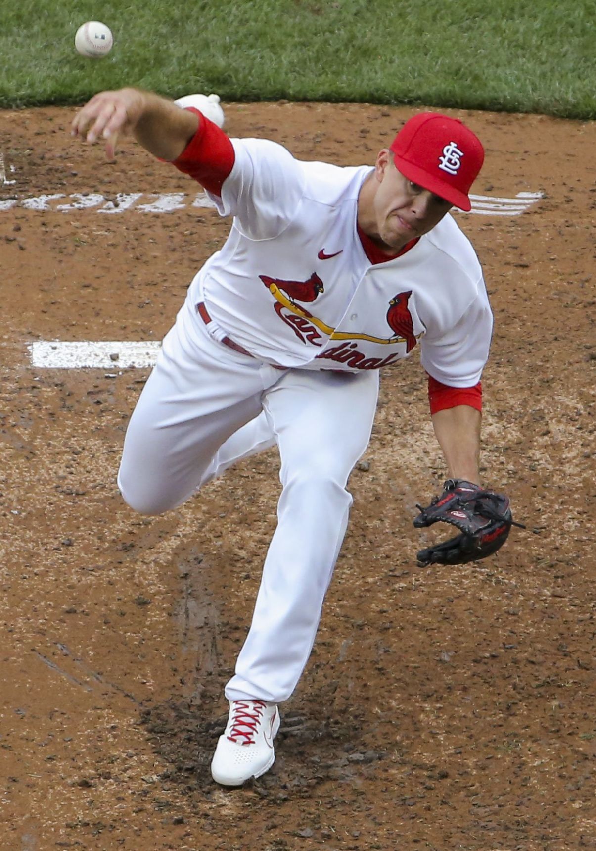Cardinals welcome fans for 2021 home opener